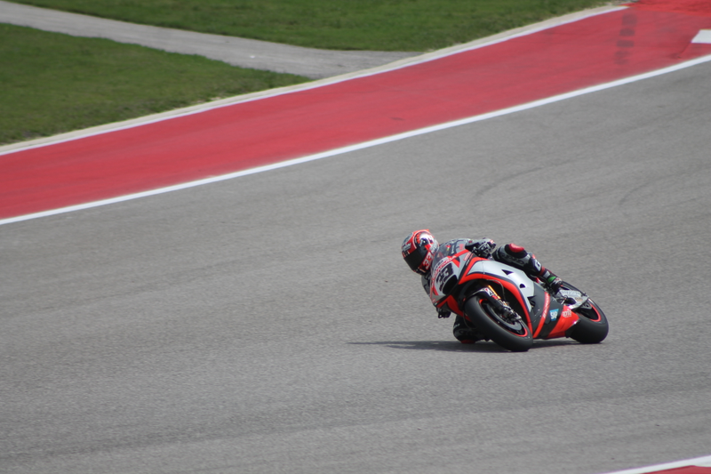 Illustration for article titled MotoGP Is An Event That Begs You To Get On A Bike